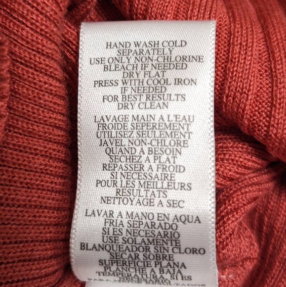 BCBGMAXAZRIA Silk Blend Sleeveless Ribbed Top Size Large - Picture 3 of 8